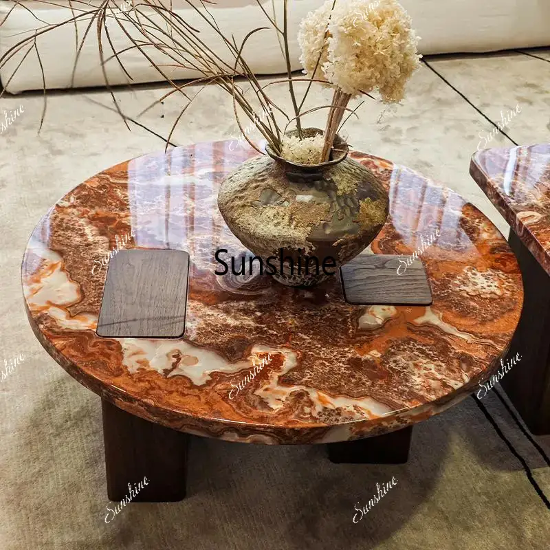 Tea And Coffee Fusion - Geometrischer Couchtisch aus lavarotem Marmor –