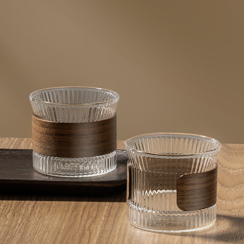 Tea And Coffee Kettle - Gianxi Glas-Kaffeetasse, japanischer Stil, Walnuss-Tassenhülle, transparent,